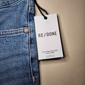 NWT! Re/Done 70s Ultra High Rise Stove Pipe! Size 26